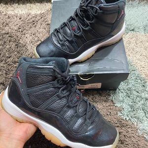Air Jordan 11 Retro 72-10